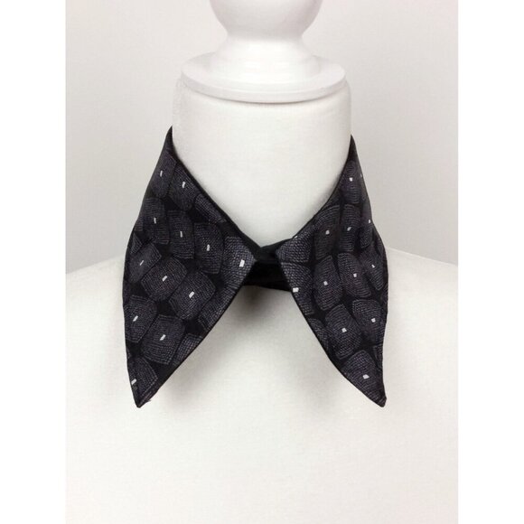 Black Detachable Collar Sustainably Made For Women And Men - Picture 4 of 6